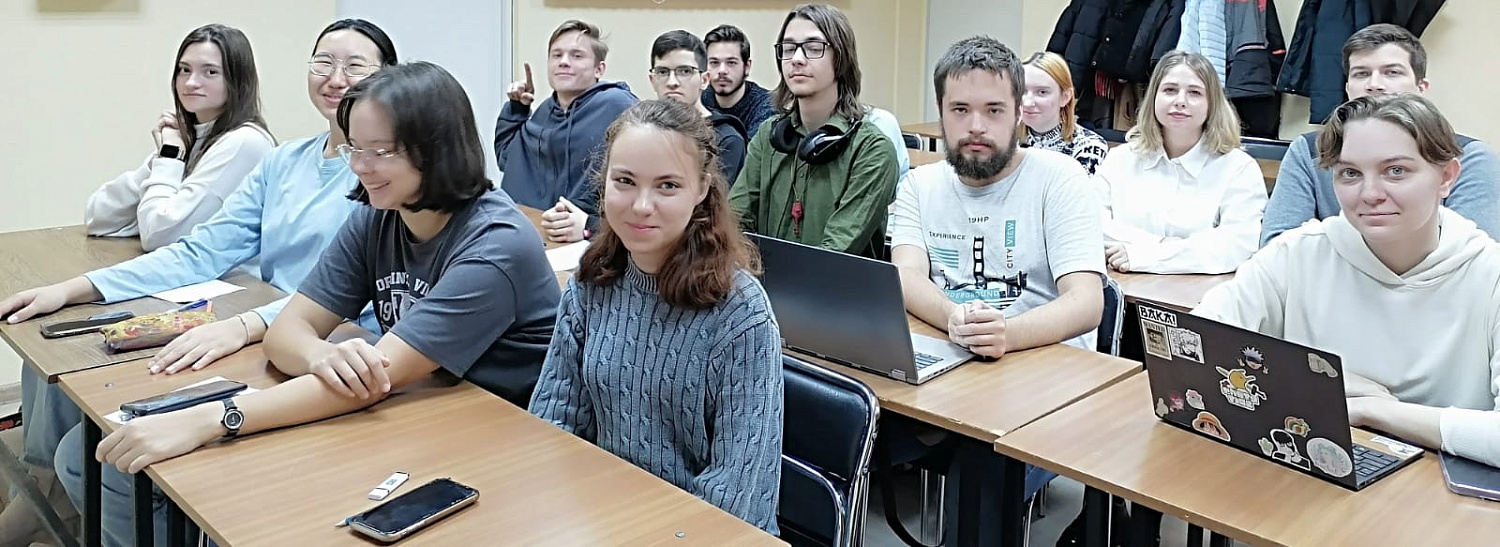 Круглый стол «Business development, Sales and Marketing (BDSM) для начинающих переводчиков»
