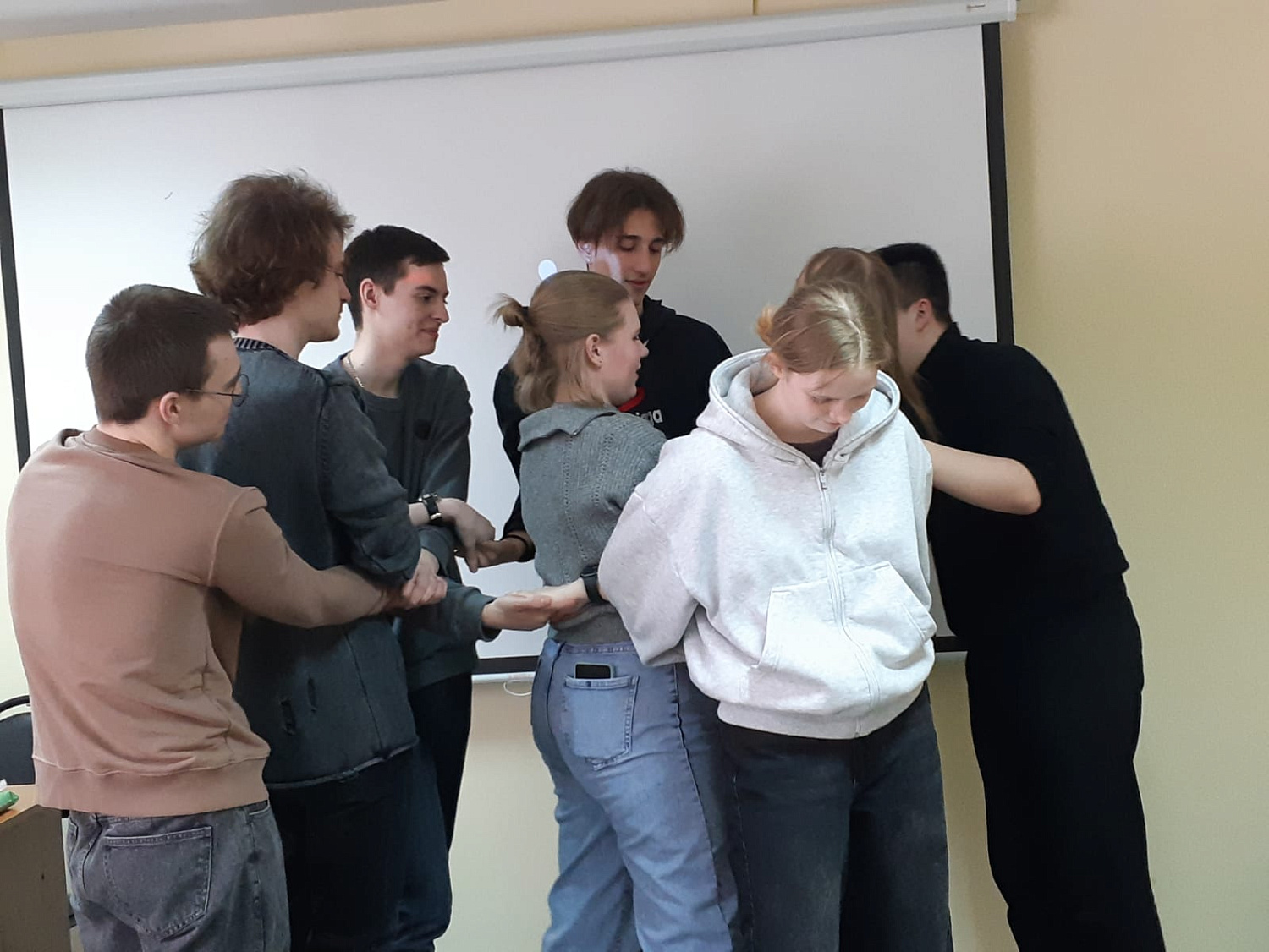 Тренинги «Мы – команда» для будущих психологов и менеджеров