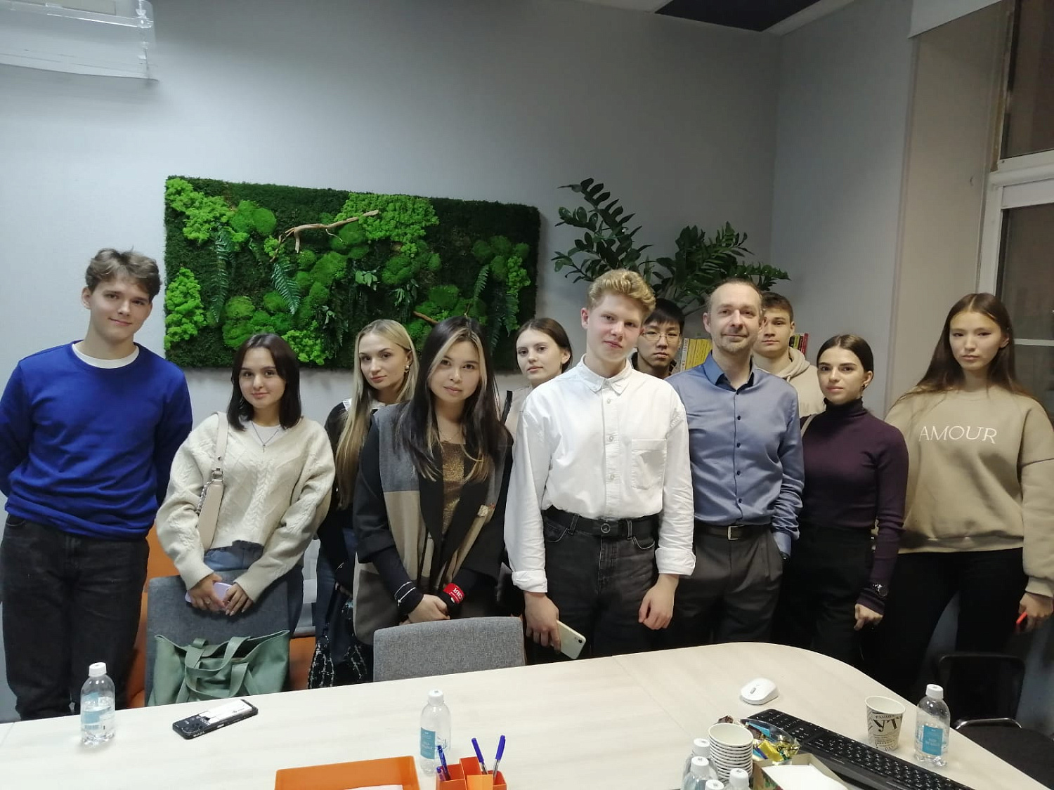 Экономисты на экскурсии в Издательской группе «Альпина» 