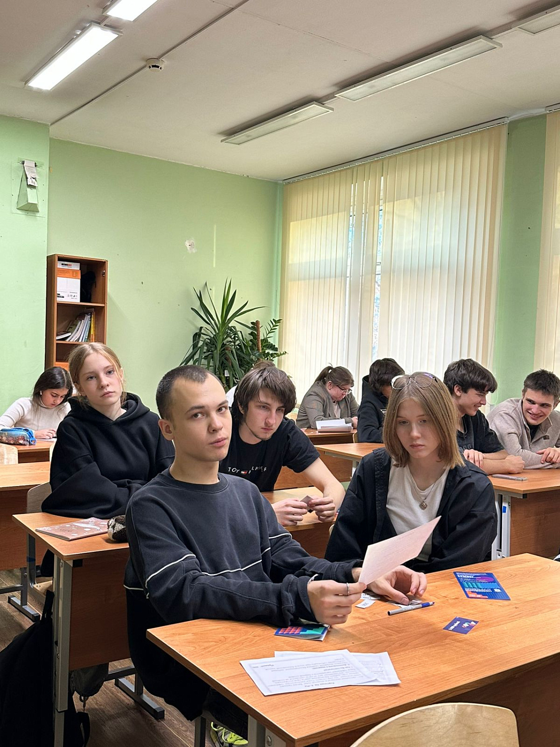 Профориентационная игра «Финансовая безопасность» для старшеклассников Школы № 806 г. Москвы 