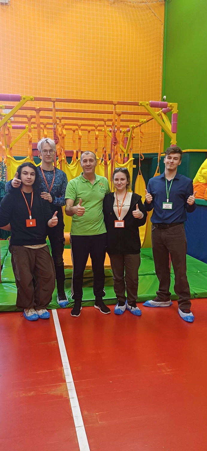 Будущие психологи приняли участие в Проекте «Люди как люди» 