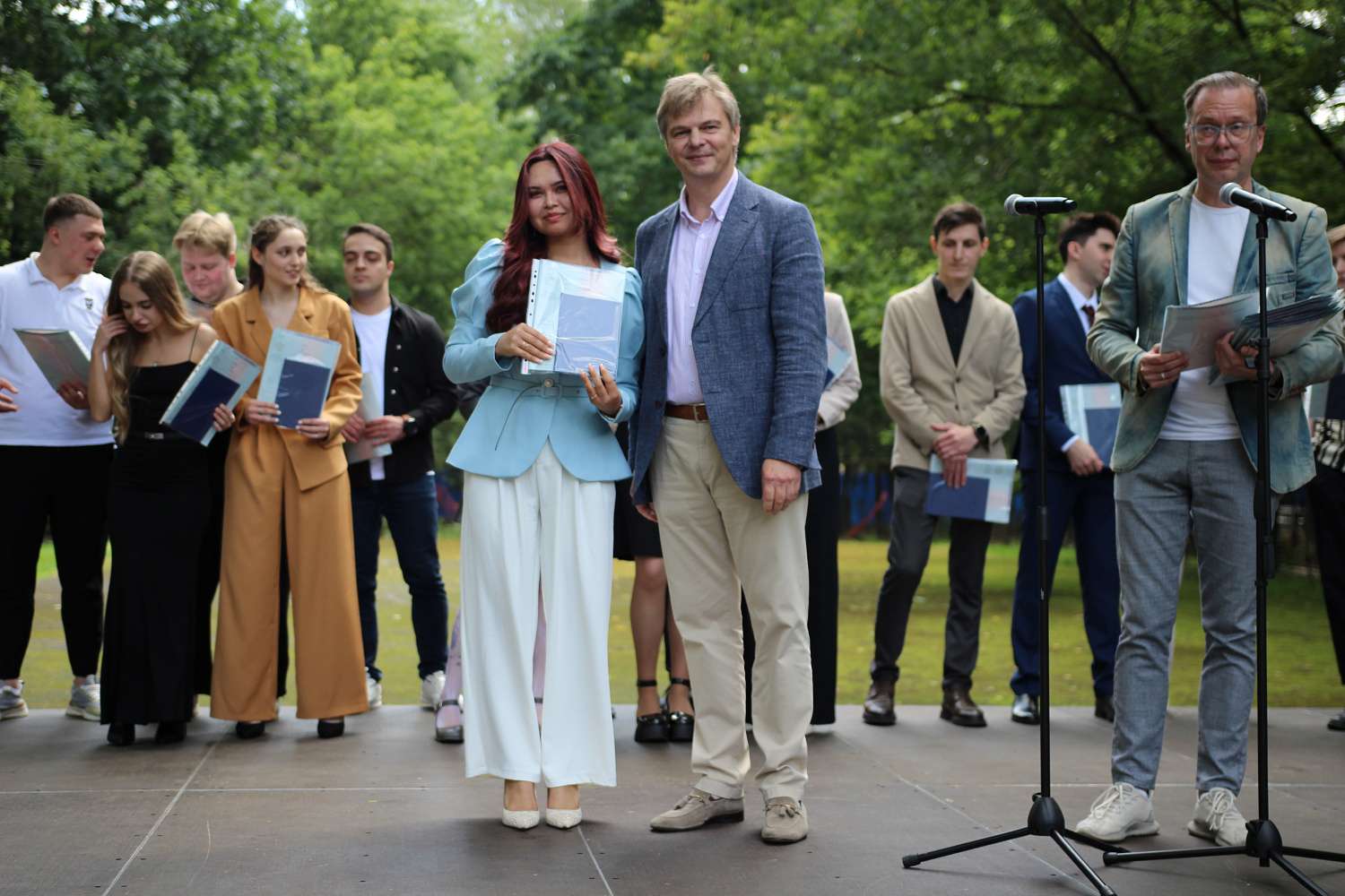 Торжественное вручение дипломов выпускникам Московского университета имени А.С. Грибоедова 