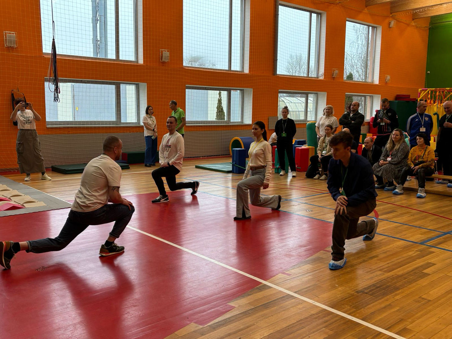 Будущие психологи приняли участие в Проекте «Люди как люди» 